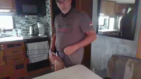 nomadfreedom online show from January 28, 3:04 pm