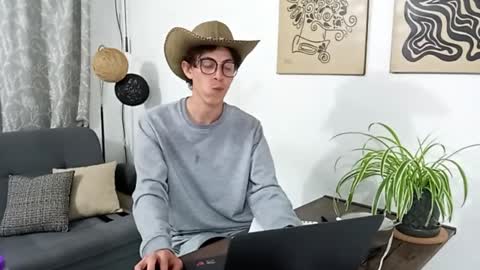 Norehg online show from October 31, 8:40 am