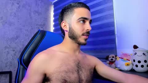 Nova online show from October 6, 11:59 am