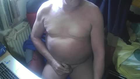 Snapshot of nsafuntogether1 chatting on September 21, 9:31 am nsafuntogether1 online show from September 21, 9:31 am