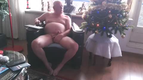 Nudejohn online show from December 19, 1:29 pm