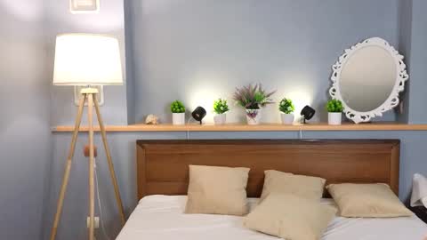 Snapshot of nudetension chatting on September 14, 11:34 am Maks online show from September 14, 11:34 am