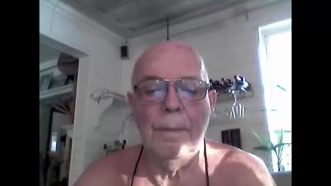 Snapshot of nudistjavist chatting on December 8, 11:57 am Haky online show from December 8, 11:57 am