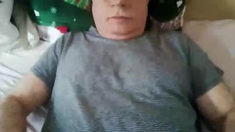 nukiss online show from March 24, 11:37 am