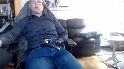 Snapshot of nursefan chatting on October 17, 11:25 am nursefan online show from October 17, 11:25 am