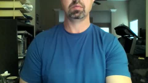 nvrenuff1979 online show from February 24, 12:39 pm