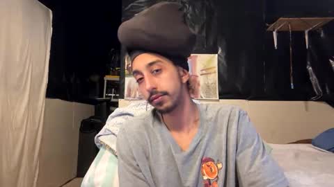 nygal23 online show from March 29, 1:39 am