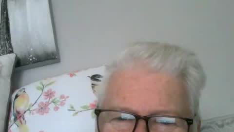 stockings  suspenders mad online show from September 18, 11:01 am