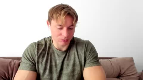 o_r_b_i_t online show from February 24, 9:32 am