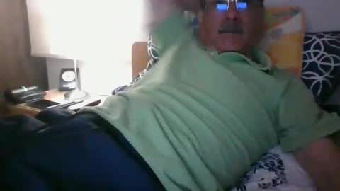 ocorrea online show from December 4, 11:46 pm