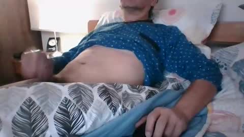 ocorrea online show from January 31, 3:30 am