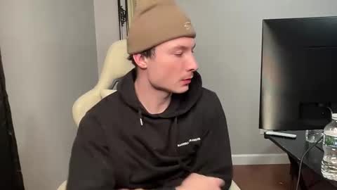 Tommy Cash online show from December 2, 8:17 am