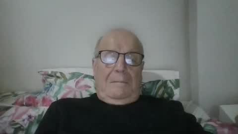 oggi95 online show from December 29, 4:40 pm