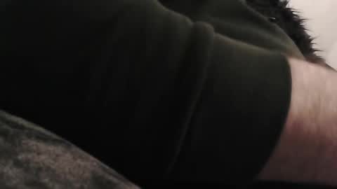 Snapshot of oilygeorge1965 chatting on March 9, 3:01 am oilygeorge1965 online show from March 9, 3:01 am