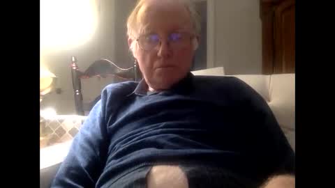 Snapshot of oldasthehills chatting on October 20, 8:02 pm oldasthehills online show from October 20, 8:02 pm