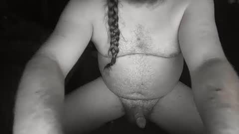 Snapshot of oldballs402 chatting on February 8, 12:17 pm Oldballs402 online show from February 8, 12:17 pm