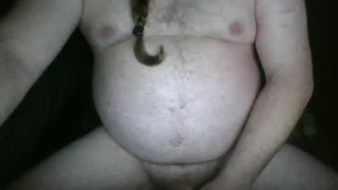 Snapshot of oldballs402 chatting on December 22, 6:17 am Oldballs402 online show from December 22, 6:17 am