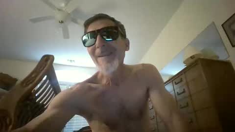 oldbuttsexy online show from April 25, 11:24 am