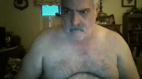 oldcockforyngladies online show from February 7, 11:34 am