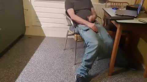 Snapshot of oldersagger chatting on February 20, 6:46 pm oldersagger online show from February 20, 6:46 pm