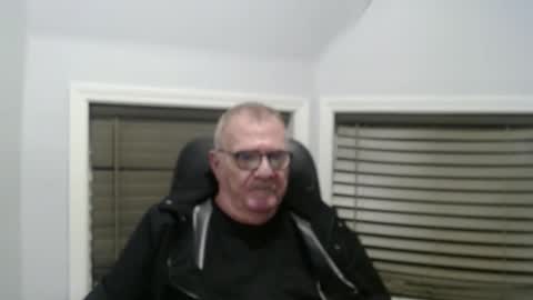 oldguybigd online show from September 27, 6:00 am