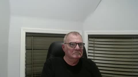 oldguybigd online show from September 28, 6:11 am