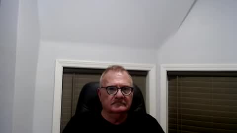 oldguybigd online show from July 16, 5:03 am