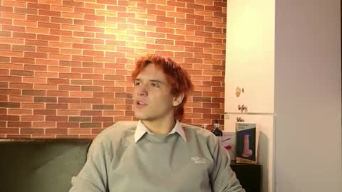 Snapshot of oliver_big19 chatting on October 23, 11:24 am oliver_big19 online show from October 23, 11:24 am