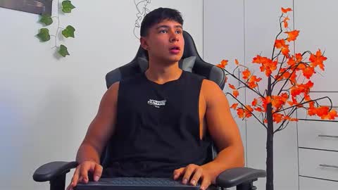 Oliver bray online show from January 15, 12:58 am