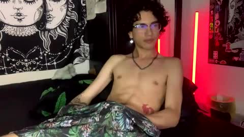 Oliver fast online show from February 4, 10:27 pm