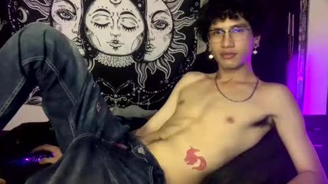 Oliver fast online show from October 24, 9:33 am