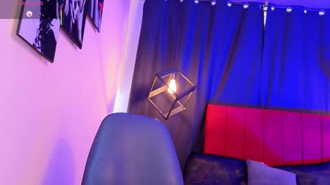 oliver mr  online show from September 11, 7:13 pm