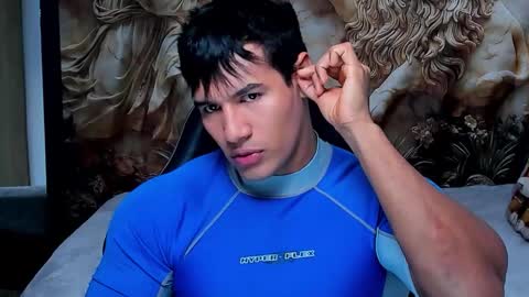 oliver_tommy online show from November 20, 1:21 pm