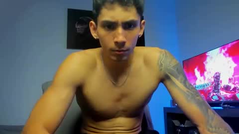 Oliver bennet online show from October 19, 3:44 am