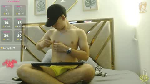 oliver saint online show from April 2, 12:30 am