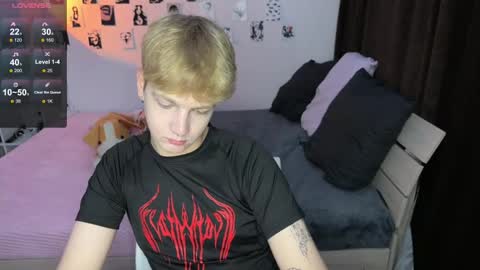 oliver online show from September 12, 5:35 pm