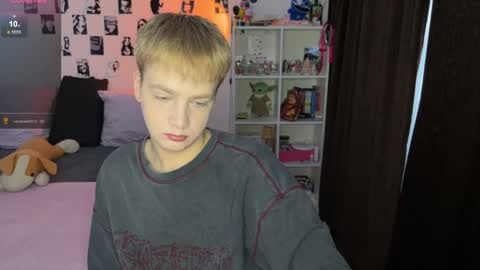 oliver online show from November 15, 12:07 pm