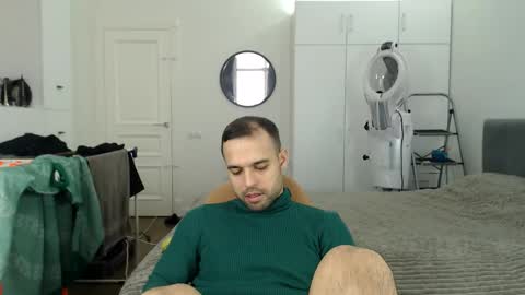 onebestlover online show from January 16, 10:51 am