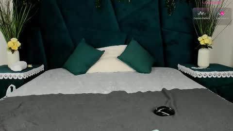 Erick  online show from December 3, 1:39 pm