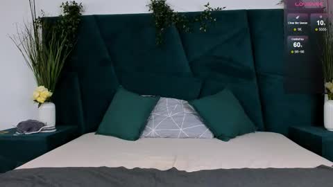 Erick  online show from September 15, 2:18 pm