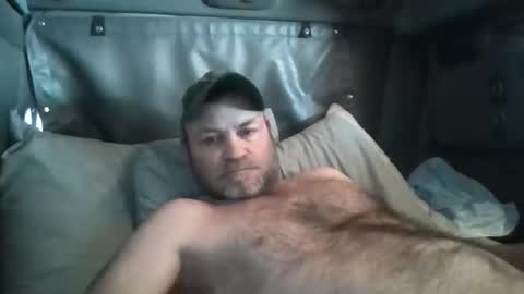 onthemove03 online show from November 23, 3:56 pm