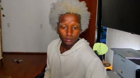 onyxart online show from January 27, 3:18 pm