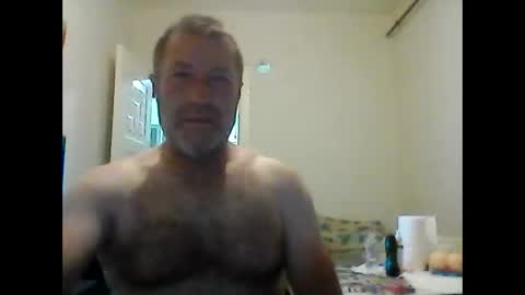 orhansakar12 online show from May 22, 8:36 pm