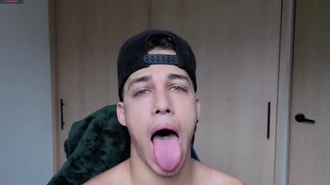 Orionblaze 69  online show from March 17, 8:22 pm