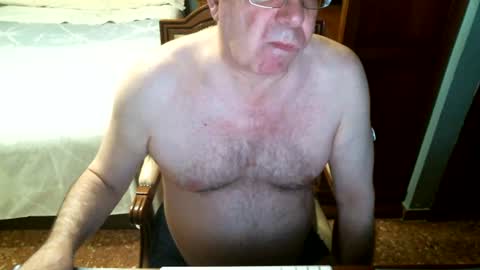Oscar online show from August 5, 3:28 pm