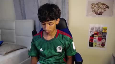 ostin 18hot online show from September 15, 3:30 am