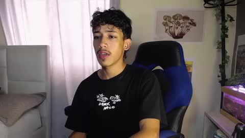 ostin 18hot online show from September 16, 6:31 pm