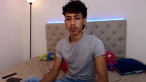 ostin 18hot online show from October 13, 3:01 am