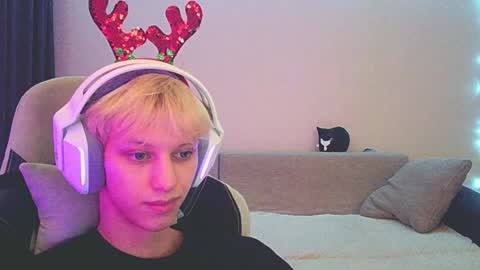 Ostin online show from December 18, 12:40 pm