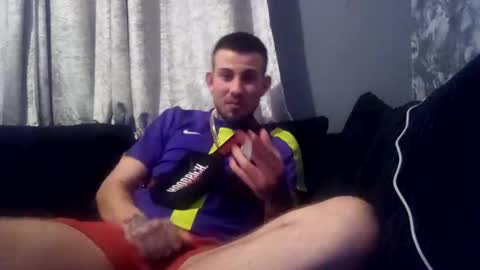 Snapshot of owen162462 chatting on March 3, 11:12 pm Owen kayz online show from March 3, 11:12 pm